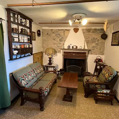 Ilovepigra Historic House *