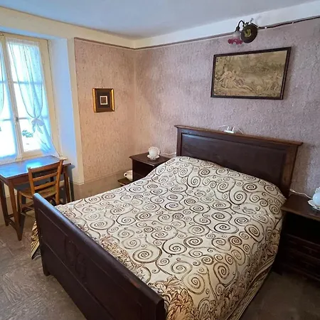 Ilovepigra Historic House *