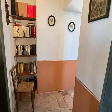 Ilovepigra Historic House * Pigra