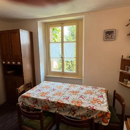 Ilovepigra Historic House * Pigra