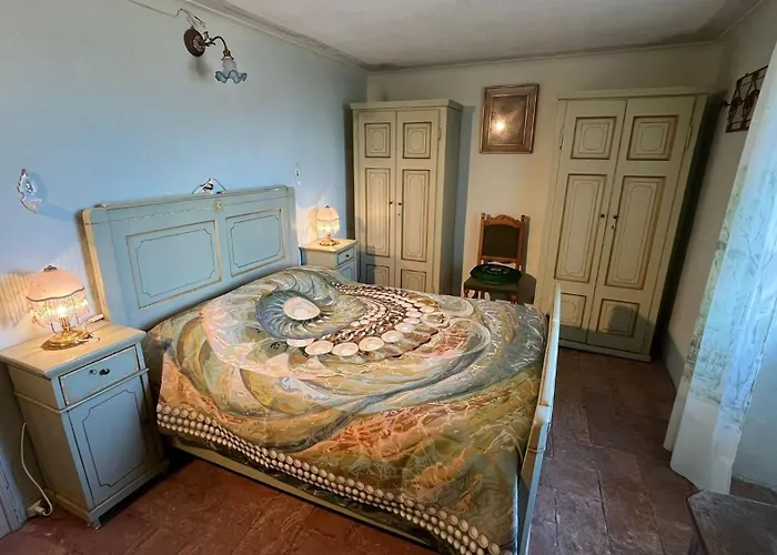 Ilovepigra Historic House Дом отдыха Pigra