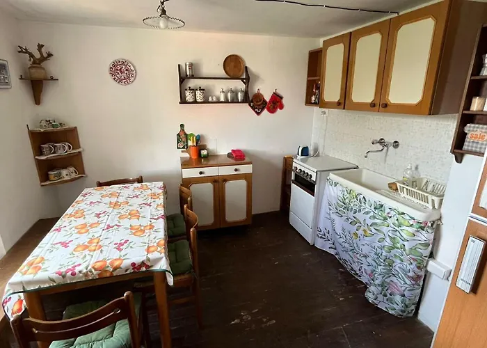 Ilovepigra Historic House Дом отдыха Pigra