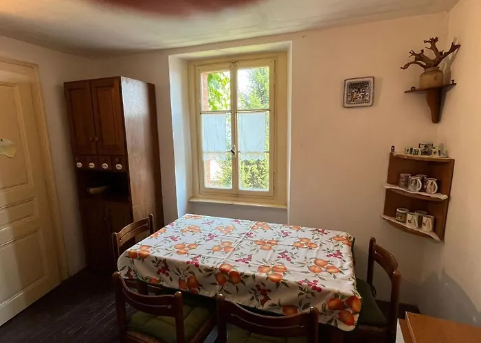 Ilovepigra Historic House * Pigra