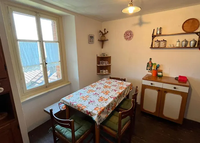 Ilovepigra Historic House Дом отдыха